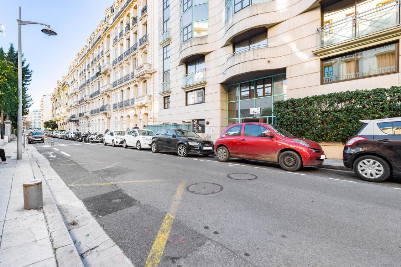Nice Flat 5 Min Walking From The Sea Exterior photo